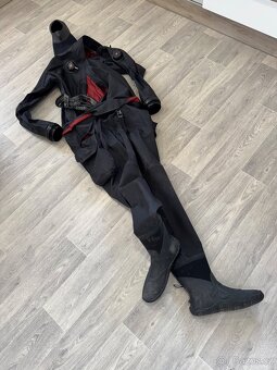 Suchý oblek URSUIT včetně podobleku - 2