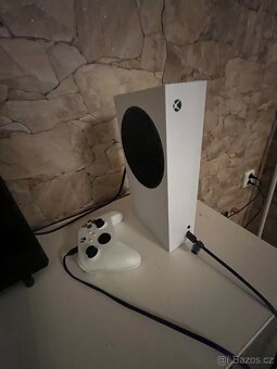 X BOX SÉRIE X se zarukou - 2