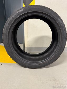 PIRELLI zimní pneu 305/35 R21 (zadní kola) a 275/40 R21 (pře - 2