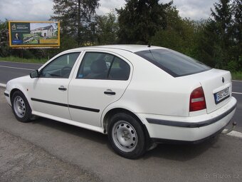 Škoda Octavia, 1.6i, 74 kW, tažné zařízení - 2