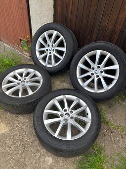 Letní sada Škoda Kodiaq Elbrus 5x112 ET43 R18 235/55/18 - 2