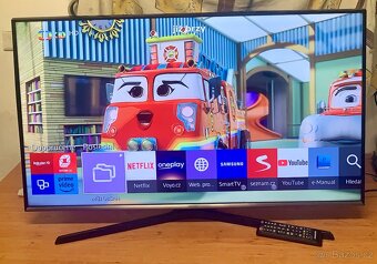 Smart FullHD Smart Samsung TV - 2