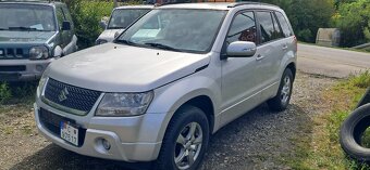Suzuki Grand Vitara 2.4 benzin 4x4+redukcia+uzavierka - 2