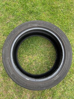 225/45 R17 - 2