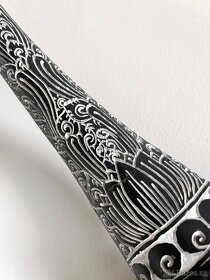 Skull Art Autentická ručně vyřezávaná hnědá lebka býka, 60cm - 2