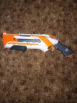Sada pistolí Nerf - 2