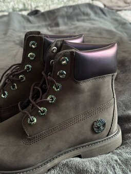 Dámské kožené boty Timberland - 2