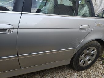 BMW E39 dveře TOP stav titan Silber - 2