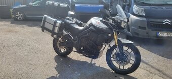 Triumph Tiger 800 - 2