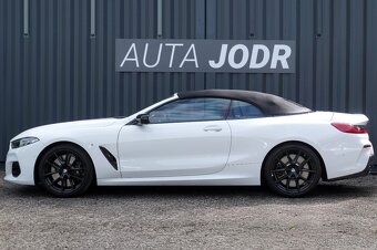 BMW M850i xDrive Cabrio 390 kW, Lasery, B&W - 2