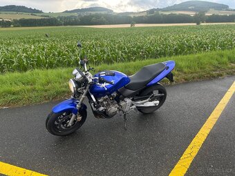 Honda hornet 600 - 2