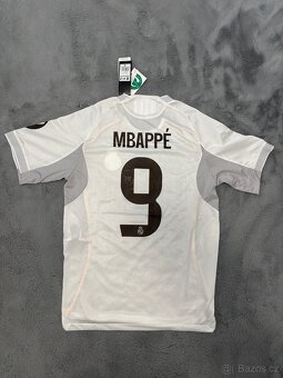 Fotbalový dres Real Madrid – Mbappe - 2
