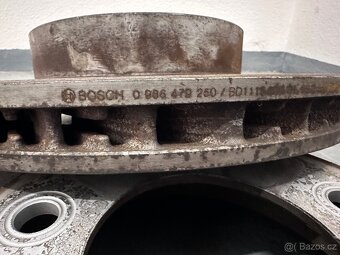 VW Touareg 3.0Tdi přední brzdy Brembo - 2