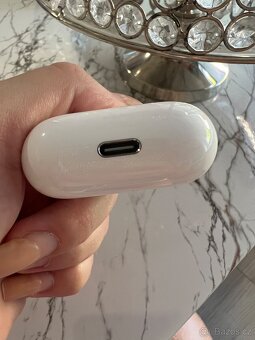 Apple AirPods 4 - 2