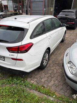 Hyundai i30 - 2