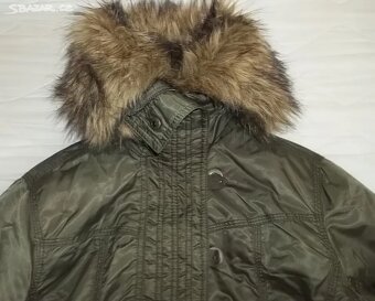 Dívčí zimní bunda-bomber, 12 let, 158 cm - 2