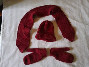 Zimní sady (Čepice + Rukavice + Šály) + Ponožky - 2