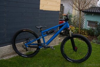 Rose The Jester Slopestyle - 2