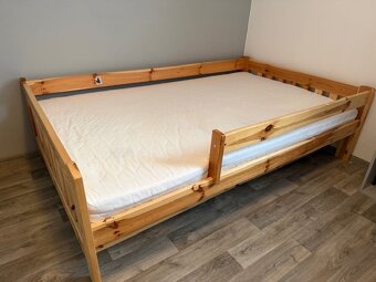 Kvalitní postel z masivu 120x200 - 2