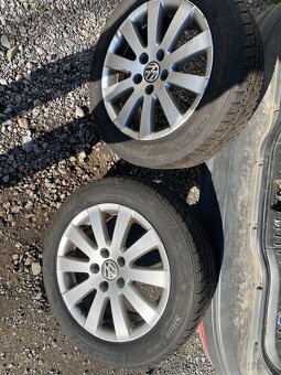 Alu kola 16” 5x112 VW a zimní pneu 205/55/R16 - 2