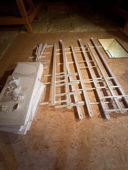 Šatna - regály Ikea Elvarli - 2