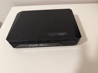 ROG NUC   (RTX4060)      (Mini PC) - 2