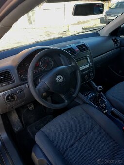 Pronájem pro Uber Bolt Golf V 1.9 TDI - 2