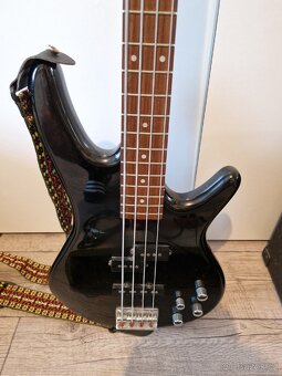 Kompletní set – Ibanez GSR200, efekty a kombo - 2