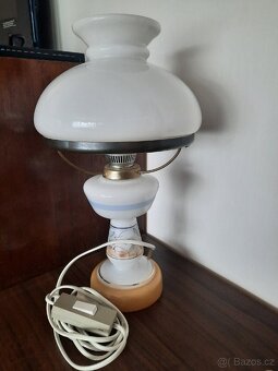 Retro lampa ze 70.let ve stylu petrolejky - 2
