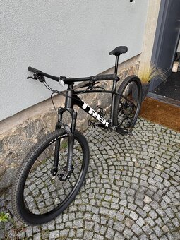 Trek Procaliber 6 s teleskopickým sedlem - nové - 2