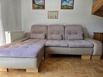 Prodám rohovou rozkládací sedačkus úložným prostorem - 2