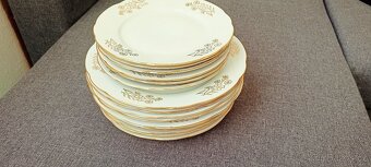 Starší porcelán většina do roku 1960 - 2