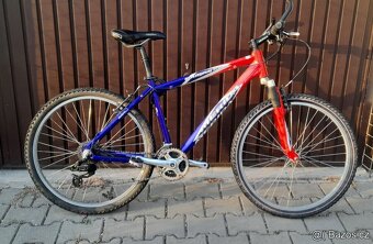 Horské kolo 26"- plně funkční - 2