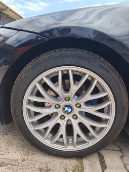 BMW e91 320d 120kw - 2