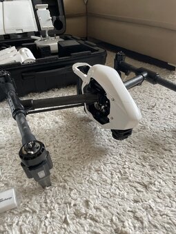 2x Dron Dji Inspire + spousta profi vybavení - 2
