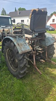 Traktor plně funkční levný - 2