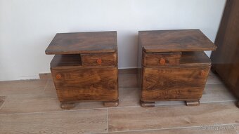 Šatní skříň + 2 noční stolky - 2