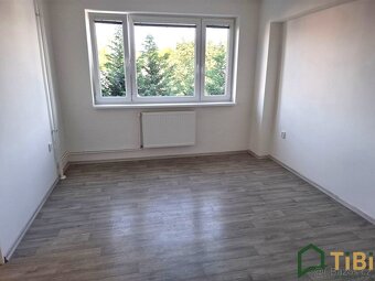 Pronájem byty 2+kk, 31 m2 - Hodonín, ev.č. 00229 - 2