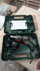 Bosch EasyCut 12 Akumulátorová pila NanoBlade 06033C9020 - 2