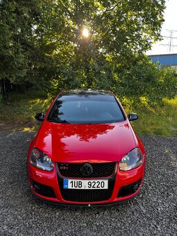 VW Golf 5 GTI - 2