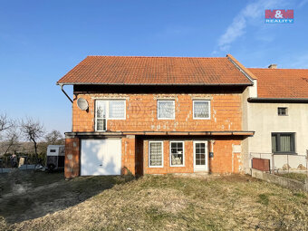 Prodej 2/5 rodinného domu, Podhradní Lhota okr. Kroměříž - 2