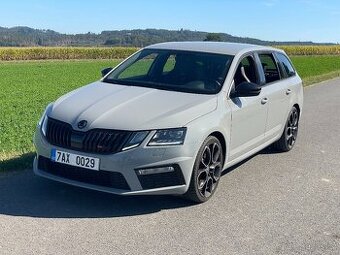 ŠKODA OCTAVIA RS 245 - 2