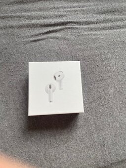 Nové tyden pozivane airpods 4 anc - 2