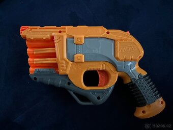 NERF DOOMLANDS 2169 PERSUADER - 2
