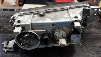 Levý přední světlomet ŠKODA OCTAVIA I 2000-2010 - 2