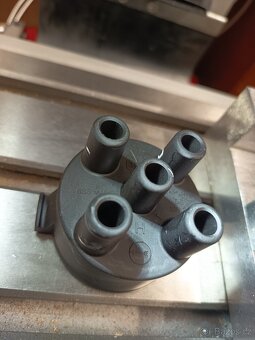 Scintilla BP4 víčko rozdělovače - 2