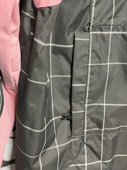 ÚŽASNÁ dámská lyžařská BUNDA DC za SUPER CENU - 2