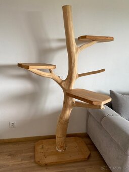 Škrabadlo, strom pro kočky - 2