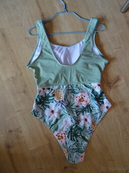 Jednodílné plavky, tropic motiv - nové - 2