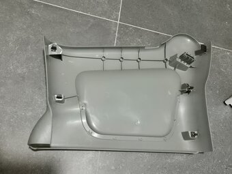 Renault Trafic 2 plastový bok dvojlavice do druhé řady - 2